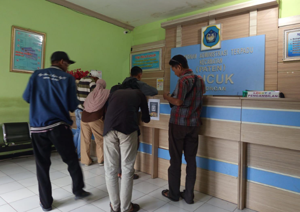 PINCUK Permudah Warga Pucuk Urus Administrasi Kependudukan Lewat Layanan Online