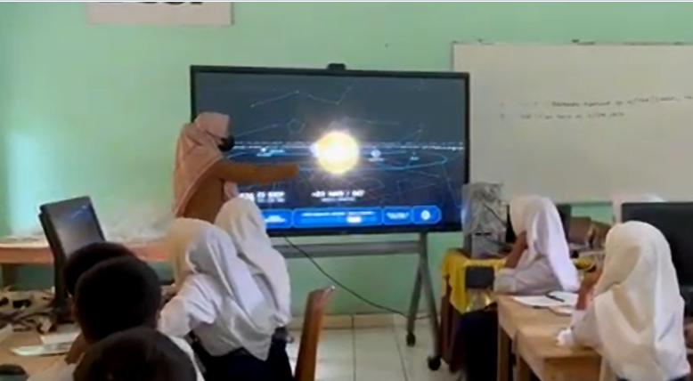 ORBIT Hadirkan Eksplorasi Tata Surya Interaktif lewat Smart Board