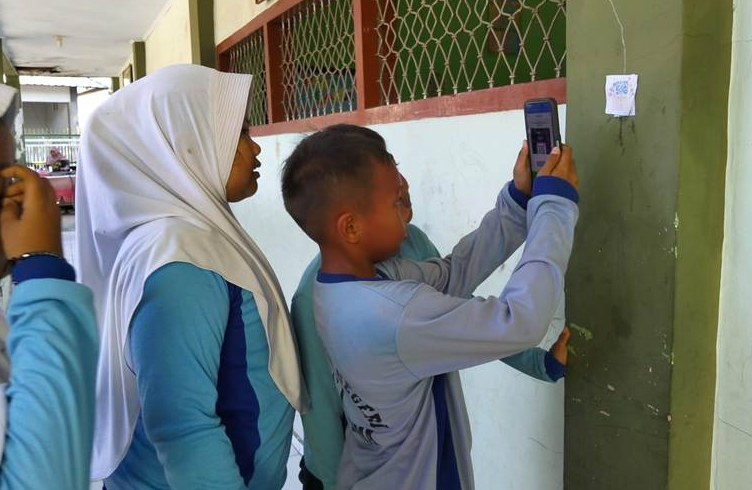 BERLIAN BARCODE, Belajar Literasi dan Numerasi Interaktif Lewat Barcode di SDN Wedoro