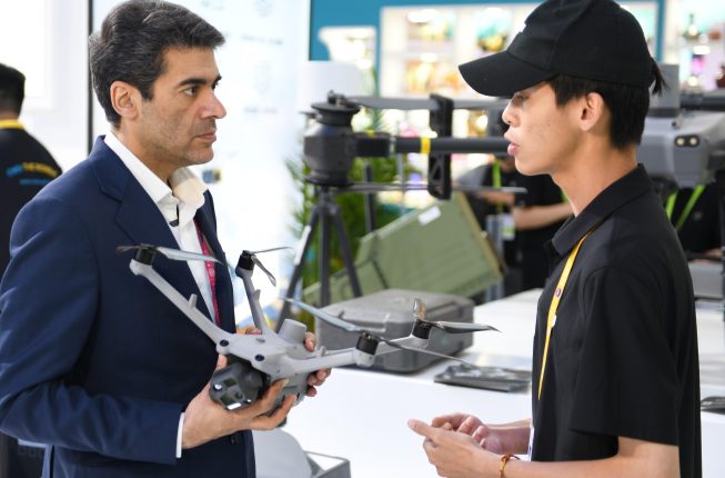 DJI Rambah Pasar Robot Vakum dengan Seri ROMO, Bawa Teknologi Drone ke Rumah Tangga